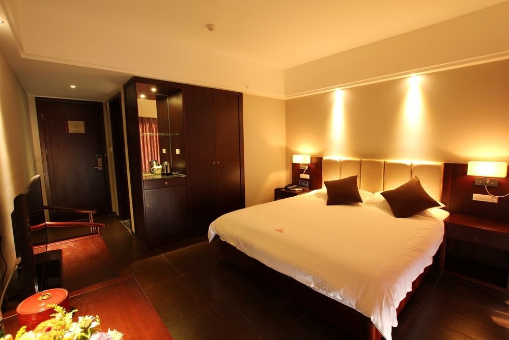 Yangshuo Spring Hill Hotel Extérieur photo