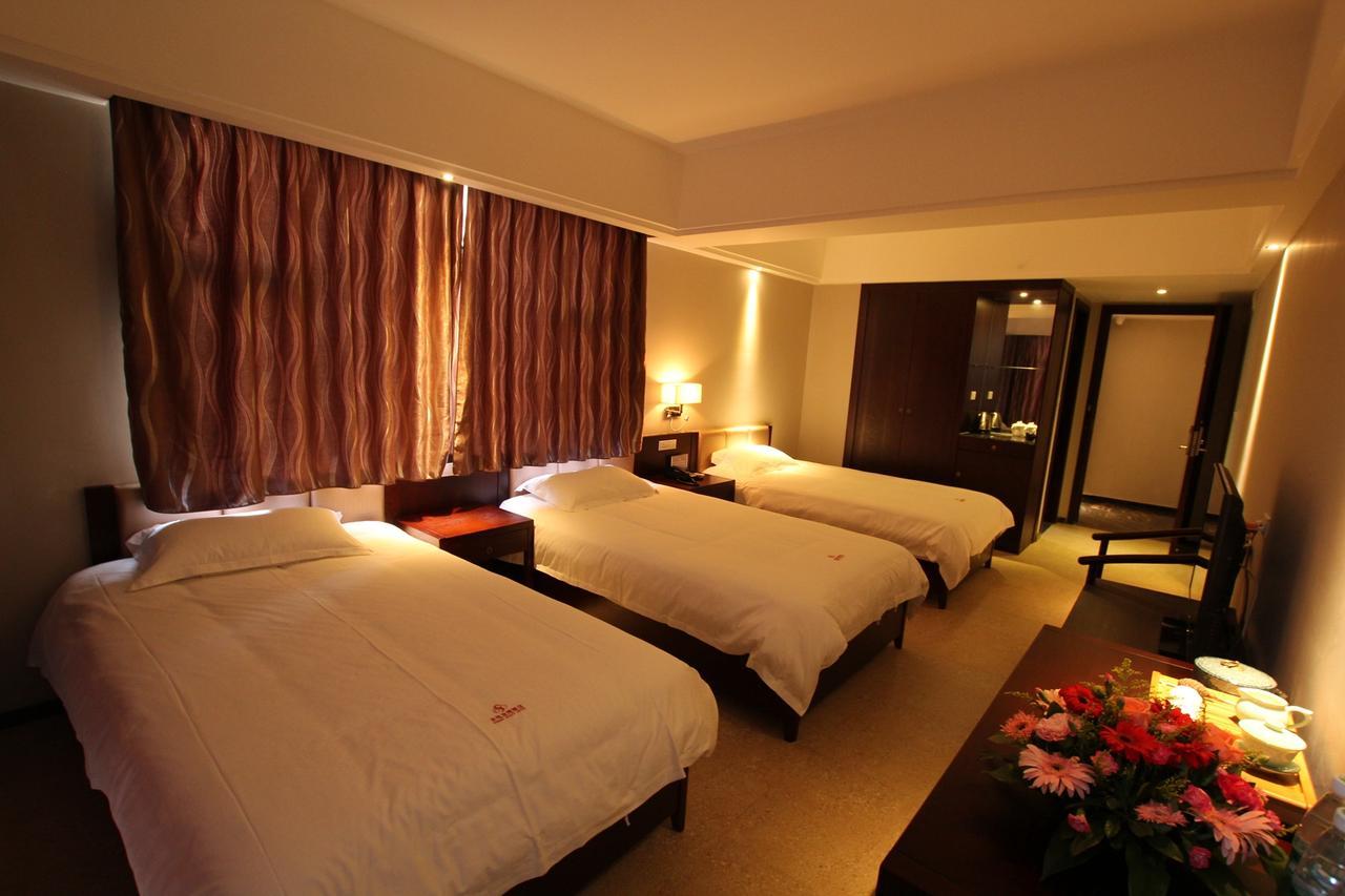 Yangshuo Spring Hill Hotel Extérieur photo